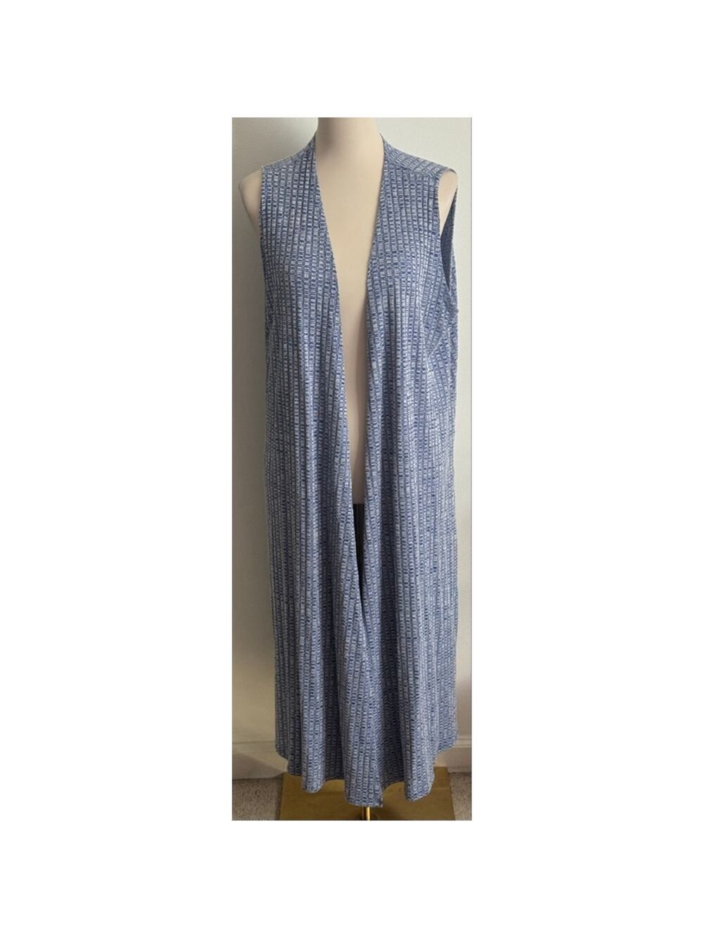 Women's LuLaRoe Blue White Ribbed Sleeveless Vest M